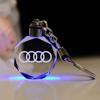 Kép 2/2 - Világító Audi kulcstartó