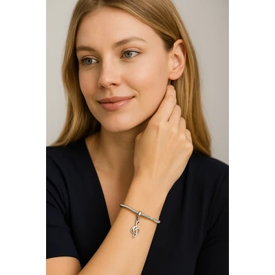 Violinkucsos Pandora stílusú medál