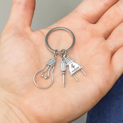 Villanyszerelő kulcstartó