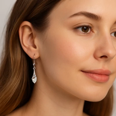 Delysia csepp alakú kristályos fülbevaló