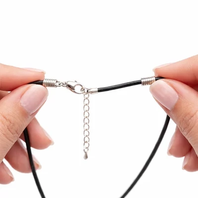 2 mm vastag bőrszál nyaklánc medálokhoz