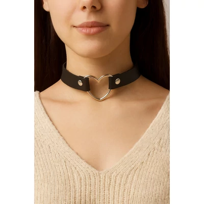 Szíves műbőr nyaklánc PINK