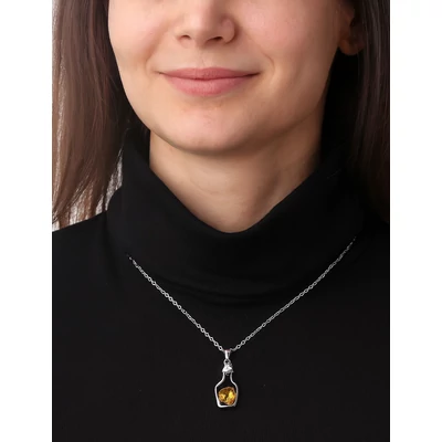 Üvegbe zárt szív nyaklánc