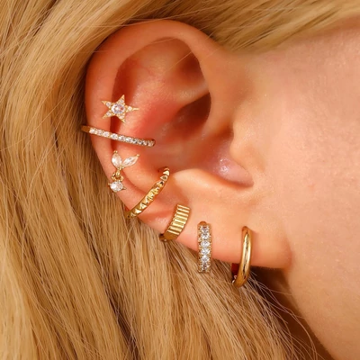 Mix arany fülbevaló szett csillogó részletekkel