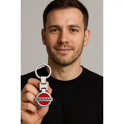 Nissan kulcstartó