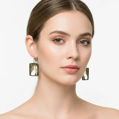 Kivágott cicás fülbevaló