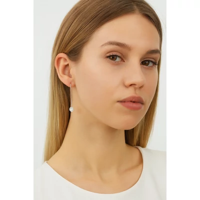 Köves ezüst fülbevaló