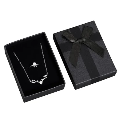 Fekete elegáns ékszerdoboz szivacsos betéttel