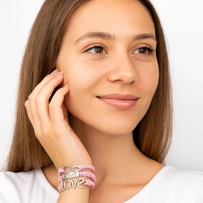 LOVE rózsaszín bőr karkötő