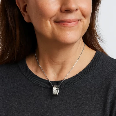 Acél anya nyaklánc-gyűrű