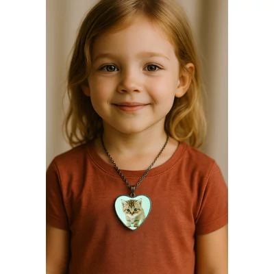 Világító cicás nyaklánc