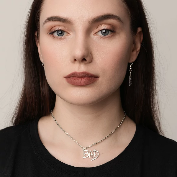 Michael Jackson BAD nyaklánc modell