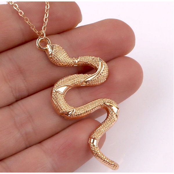 Arany kígyó nyaklánc