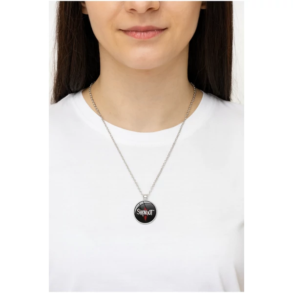 Üveges Slipknot nyaklánc nyakban